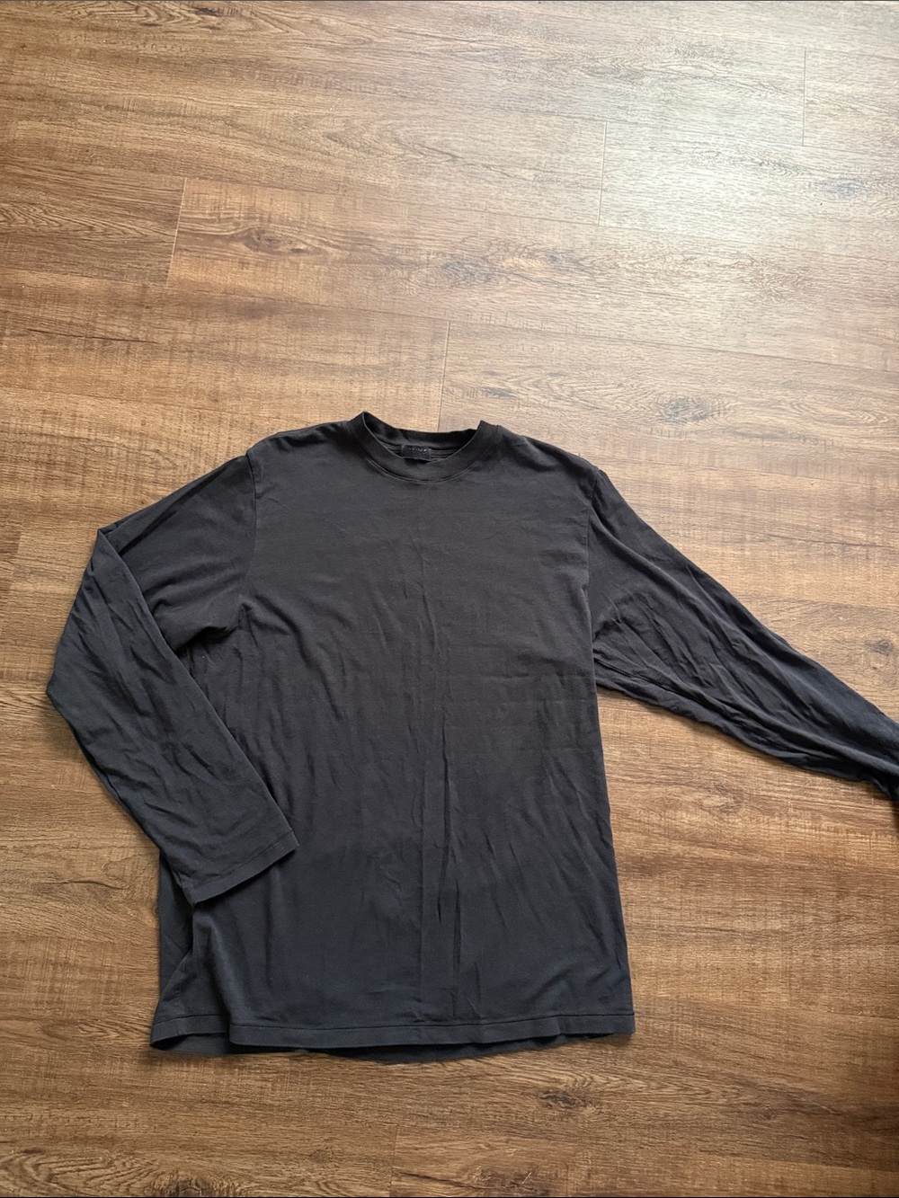 SKIMS Boyfriend Fit Long Sleeve Crewneck Tee in Black Sz M